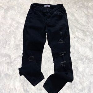 🌟 Black Distressed Skinny Jeans 🌟